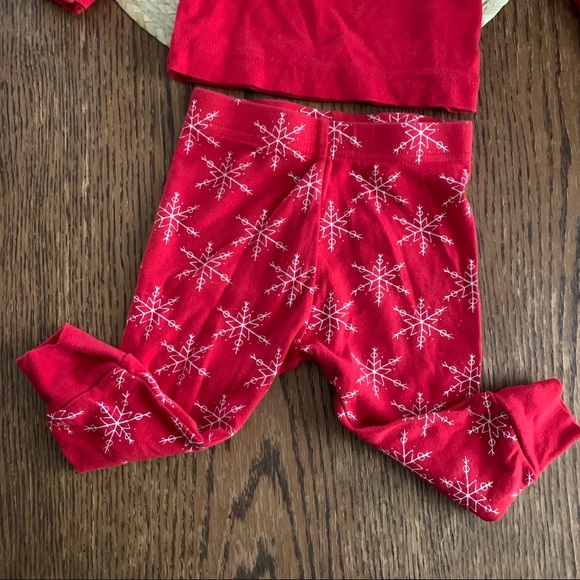 Old Navy 12-18M Let It Snow Cotton LoungeWear  Set - Picture 8 of 11